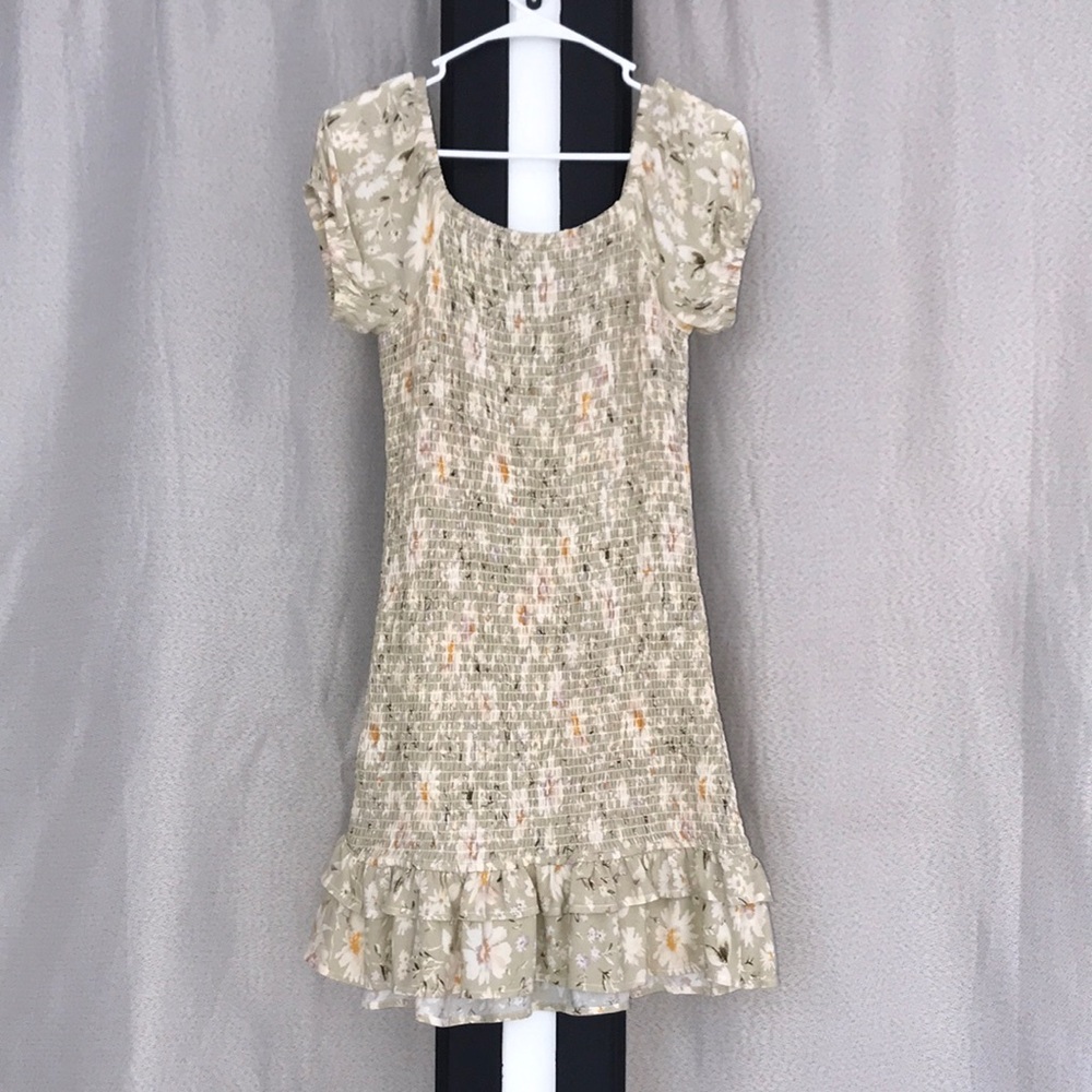 AE - Floral Smocked Mini Dress - Picture 6 of 7